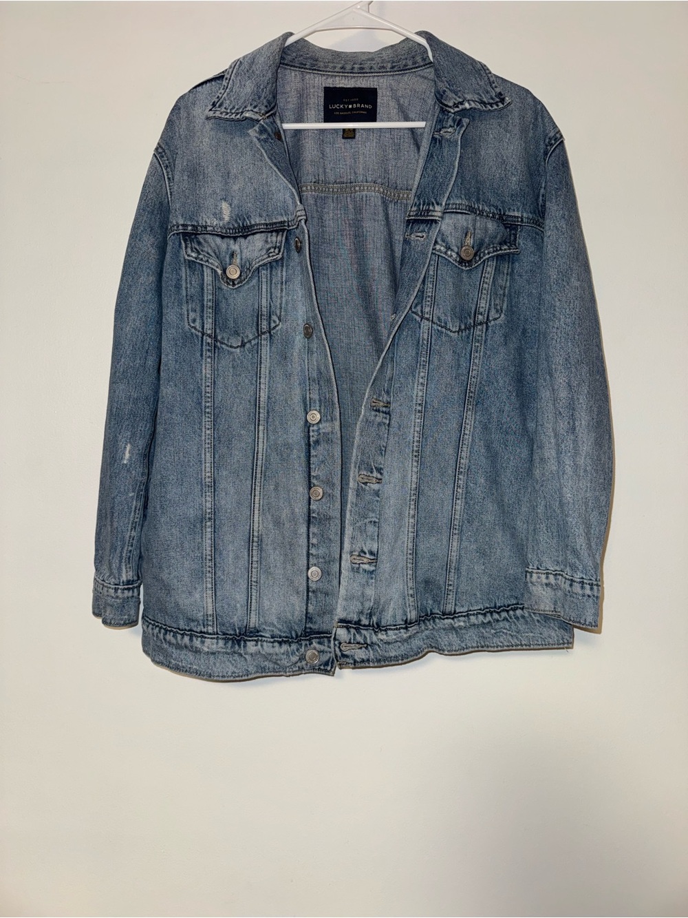 Lucky Brand Women’s Blue Distressed Denim Jacket Medium Oversized Button Front
